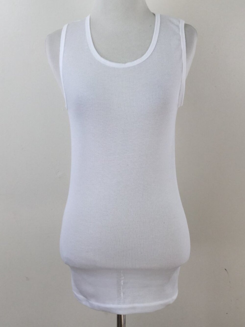 B.U.M. Equipment White Ribbed Tank Top m - Picture 6 of 6